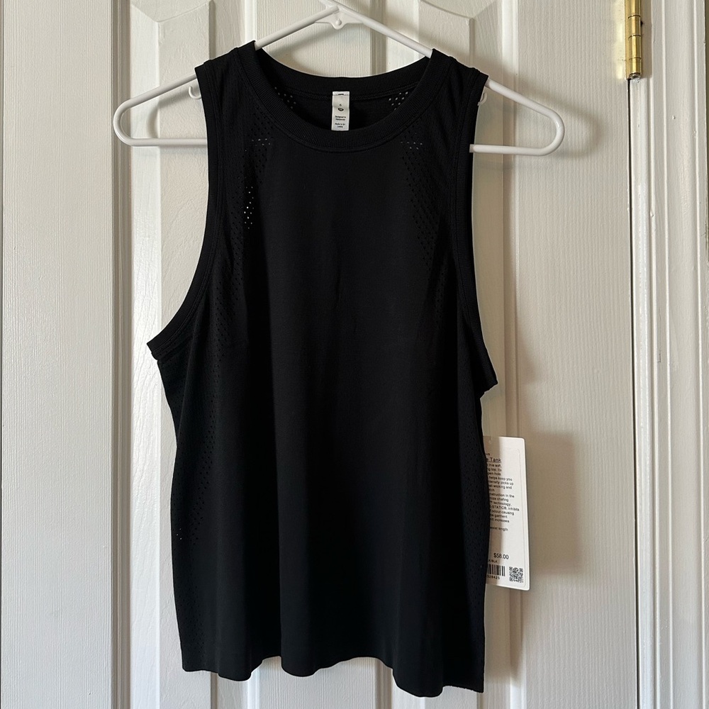 NWT Lululemon Train to be Tank